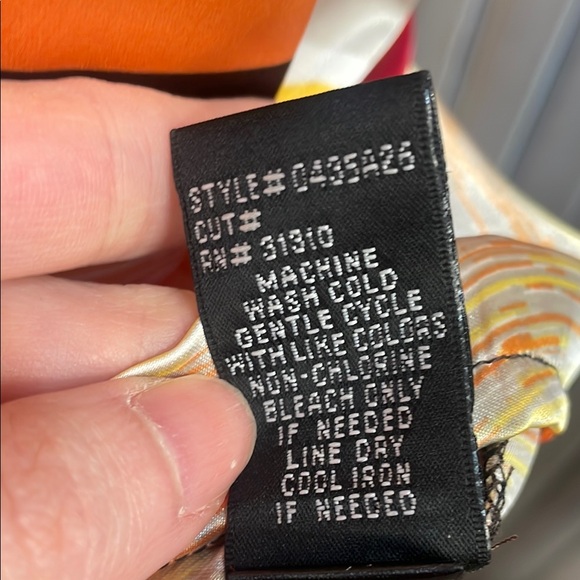 AB Studio Ruched Red and Gold Sleeveless Tank - Picture 6 of 7